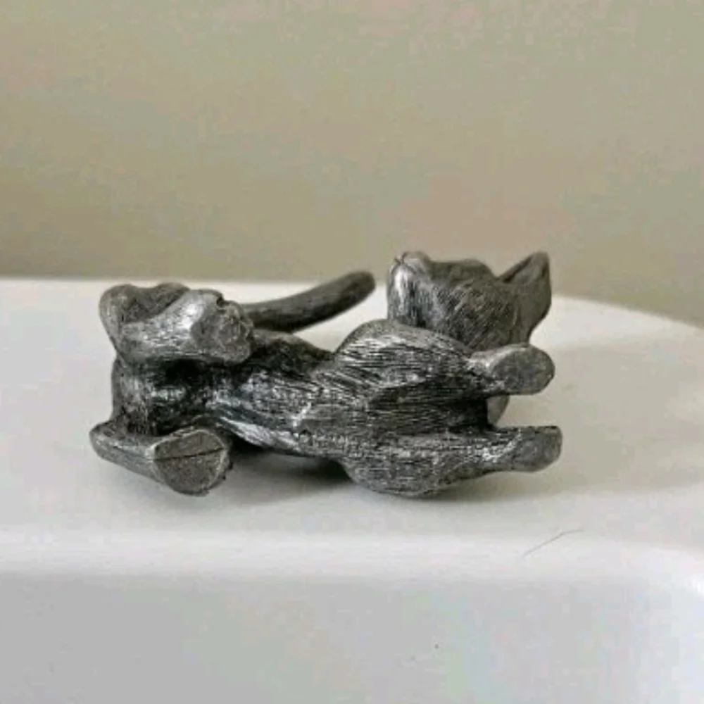 Vintage Spoontiques P6 Pewter Miniature Metal Cat Kitten Figure